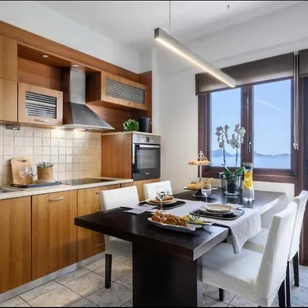 Zoe's Sea View Pylos