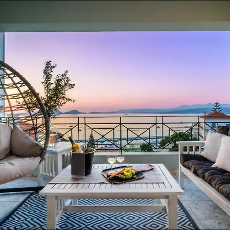 Апартаменты Zoe's Sea View *